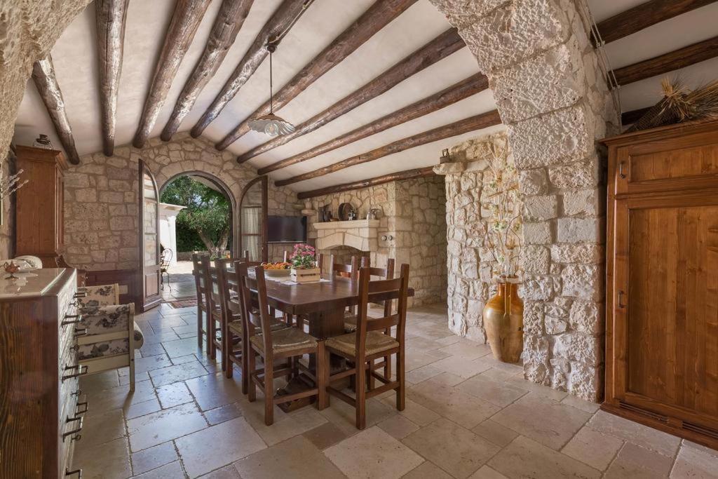 Trullo Dei Messapi Apartment Челие Месапика Екстериор снимка