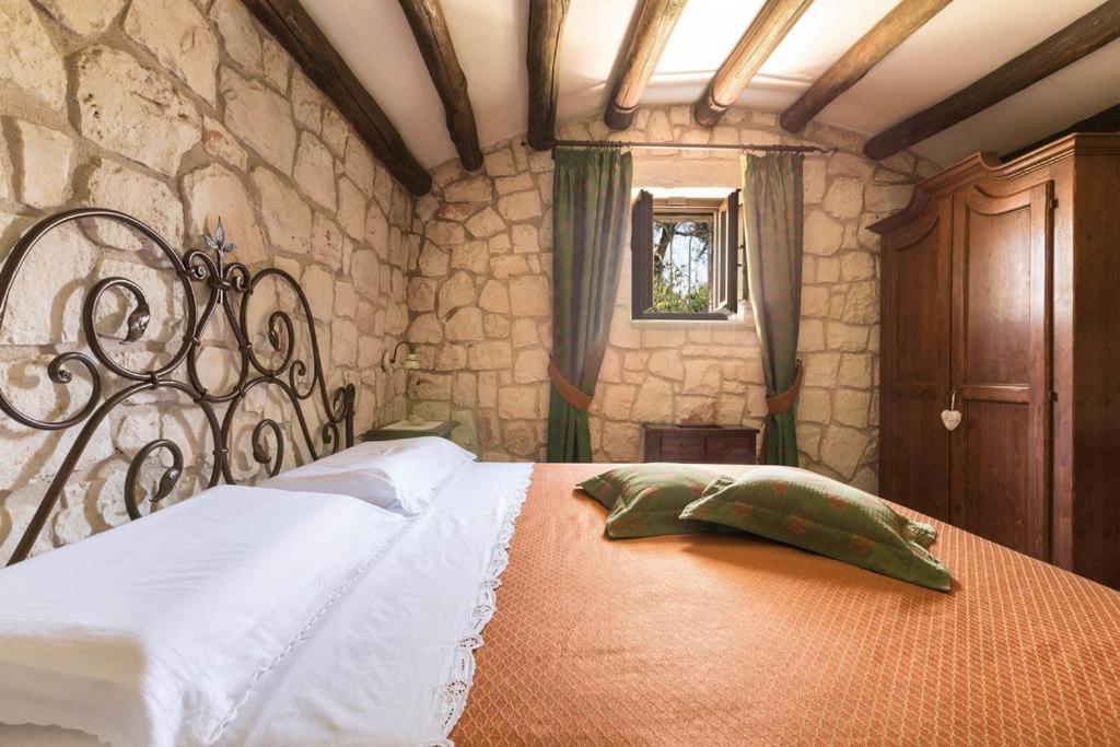 Trullo Dei Messapi Apartment Челие Месапика Екстериор снимка