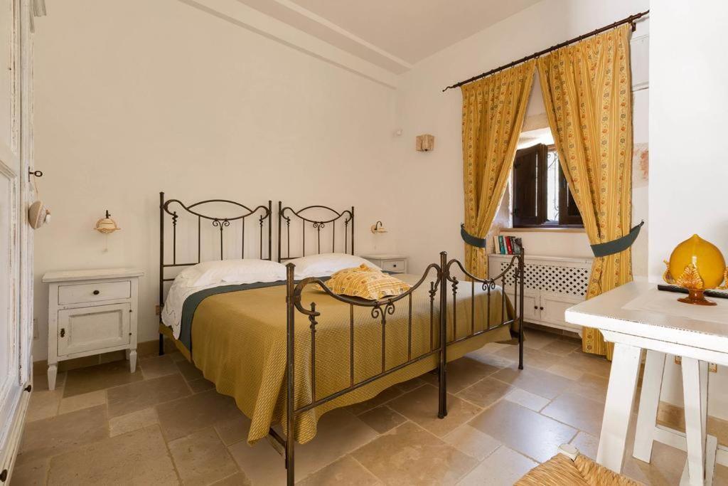 Trullo Dei Messapi Apartment Челие Месапика Екстериор снимка